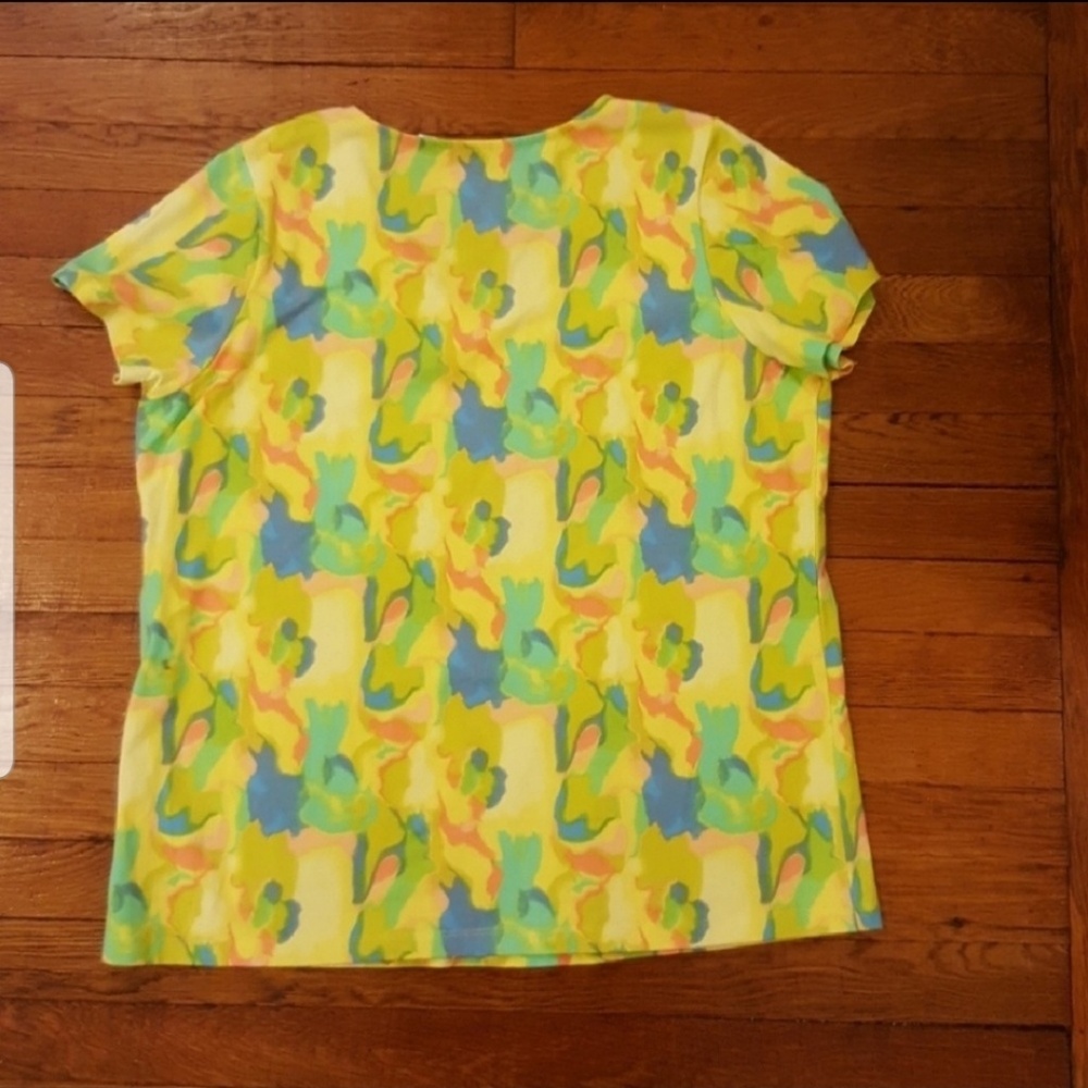 Isaac Mizrahi V-neck blouse - Picture 2 of 4